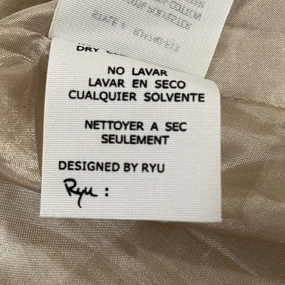 EUC RYU Anthropologie Women’s Retro style tan coat cream lace overlay. Size LG - Picture 11 of 12